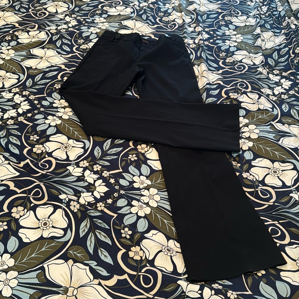 Limited Exact Stretch black dress pants- Size 6L